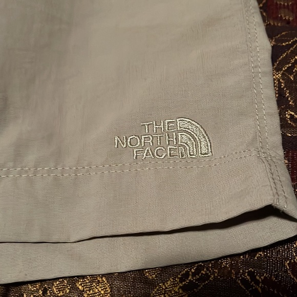 The North Face Explorer Short - Picture 3 of 7